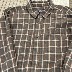 Patagonia Men's Brown and Blue Plaid Shirt